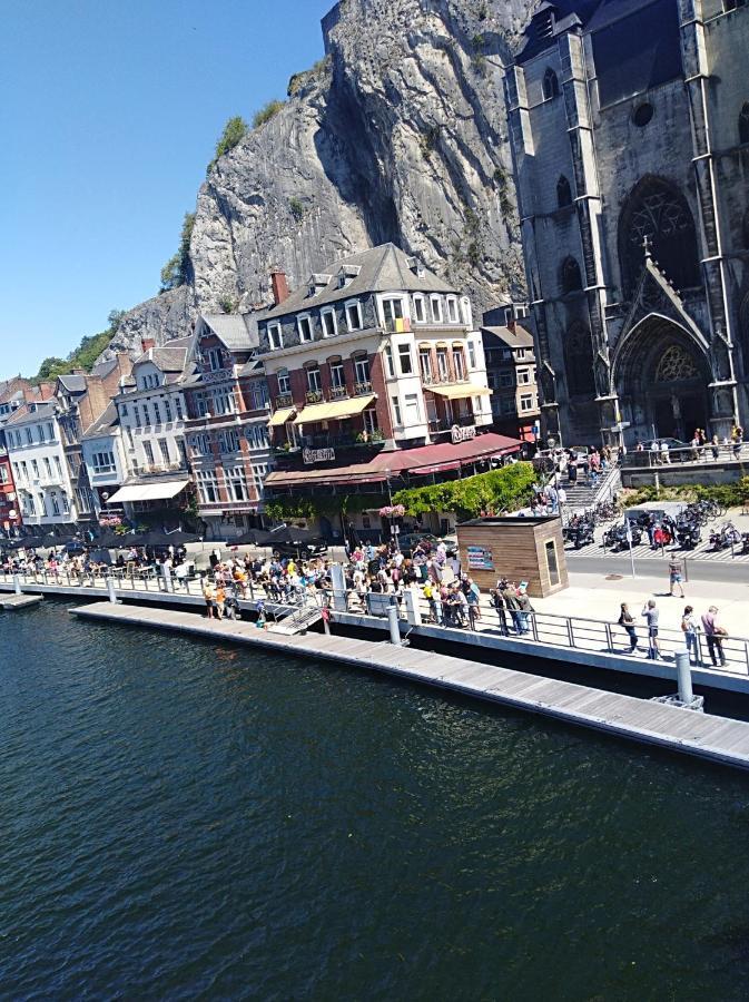 Un A Louer Ds Un Endroit Calme Pres De La De * Dinant